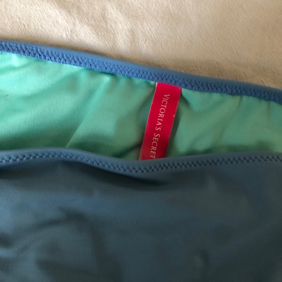 🚨VICTORIA’S SECRET - Blue Bikini Bottoms - Picture 2 of 3